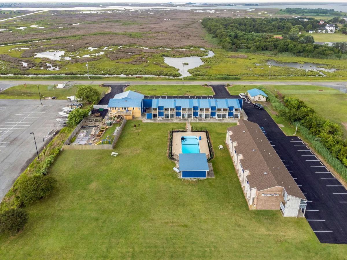 Rodeway Inn At Somers Cove Marina Crisfield Extérieur photo
